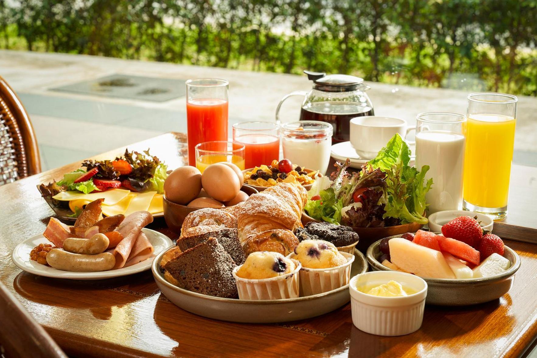 Khách sạn hẻo lánh Orchard Grand Court