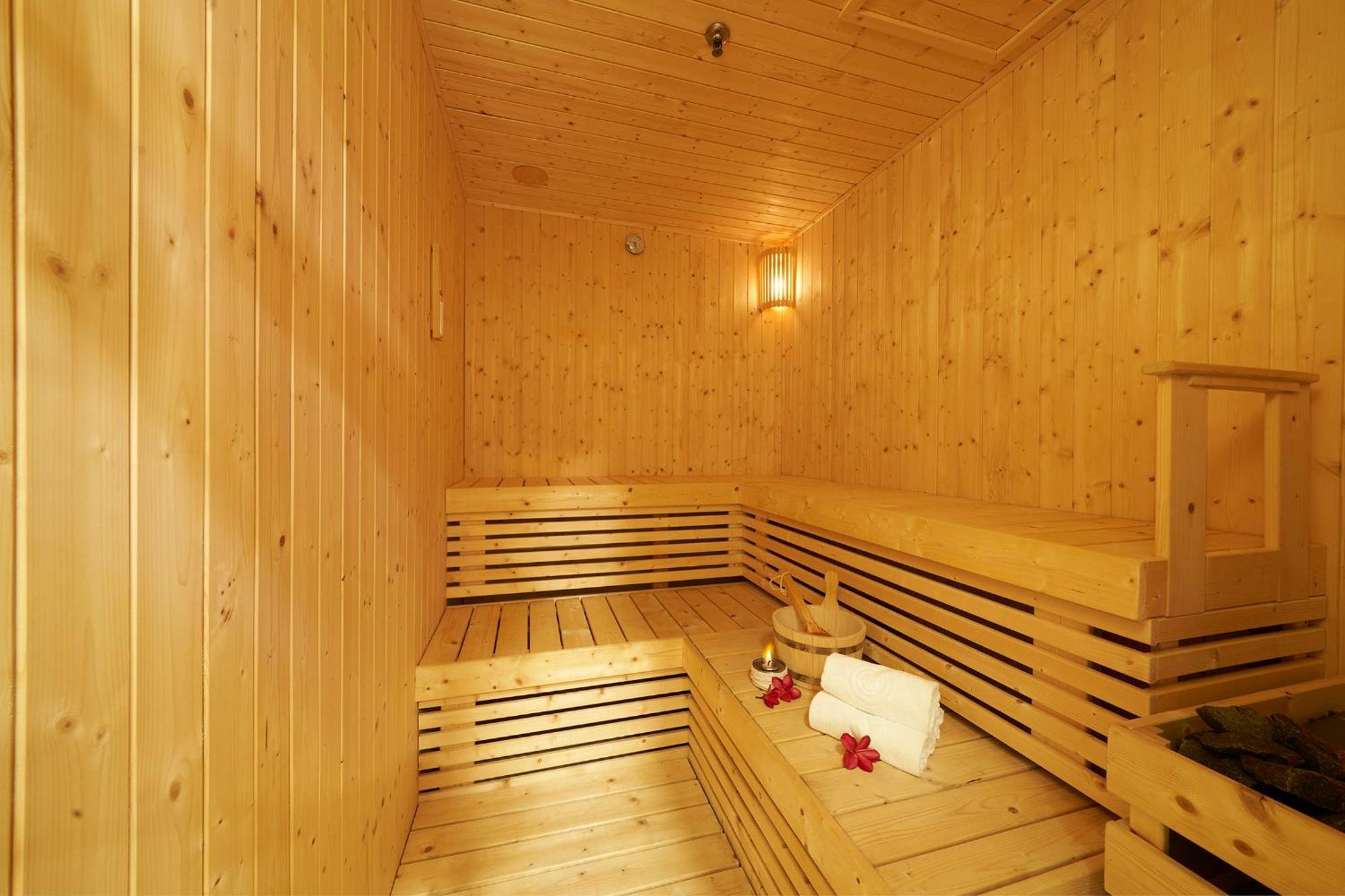 Orchard Grand Court Khách sạn hẻo lánh 4*